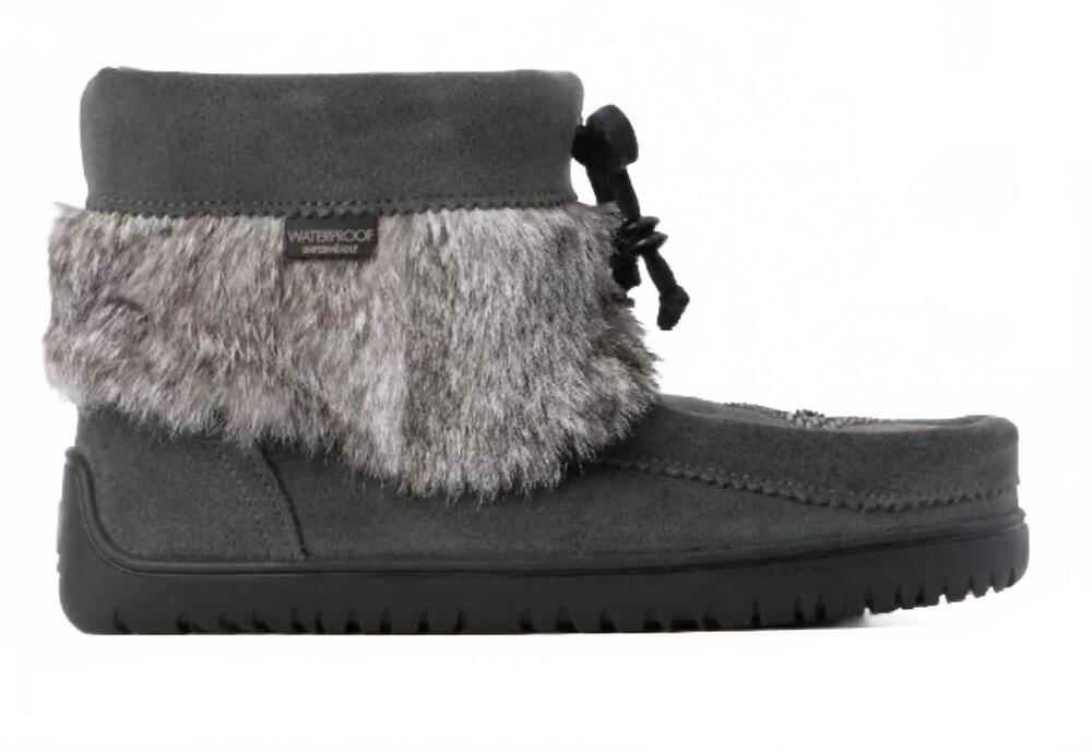 NEW MANITOBAH MUKLUKS women's water proof keewatin suede moccasin shoe in charco